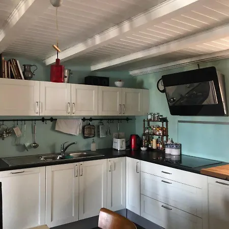Holiday home A With A View - Maisonnette Dans Bourg Medieval Au Bord Du Leman Yvoire